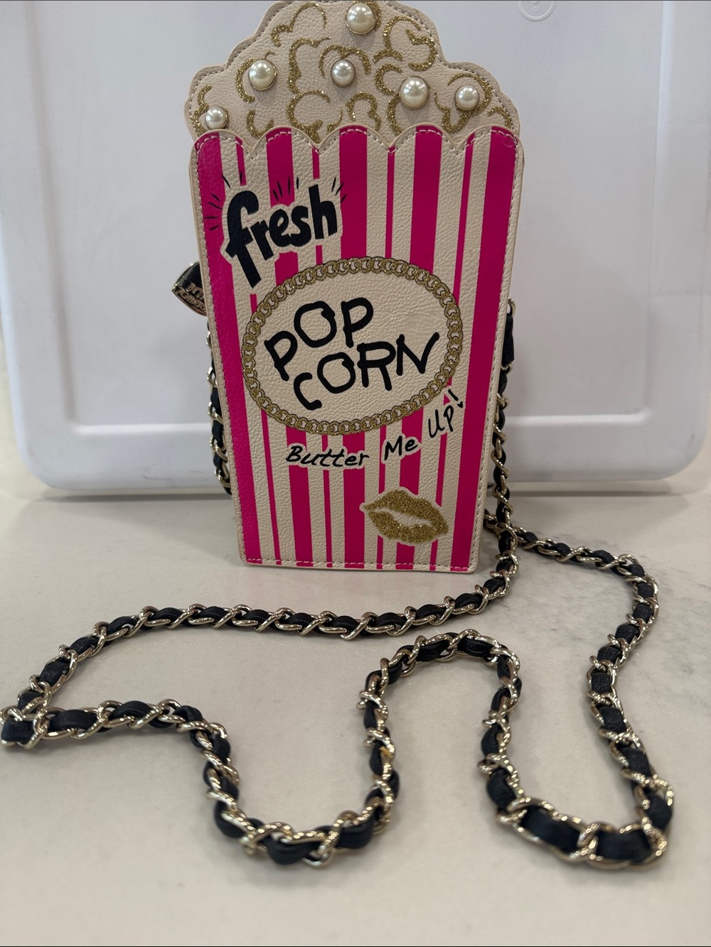 fresh Pink & Cream Popcorn Crossbody bag by Betsey Johnson